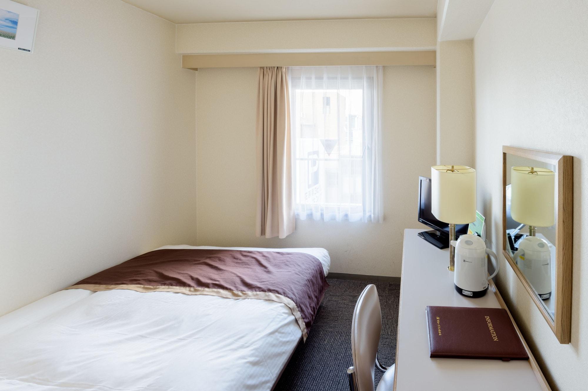 Shin-Osaka Sunny Stone Hotel Екстер'єр фото