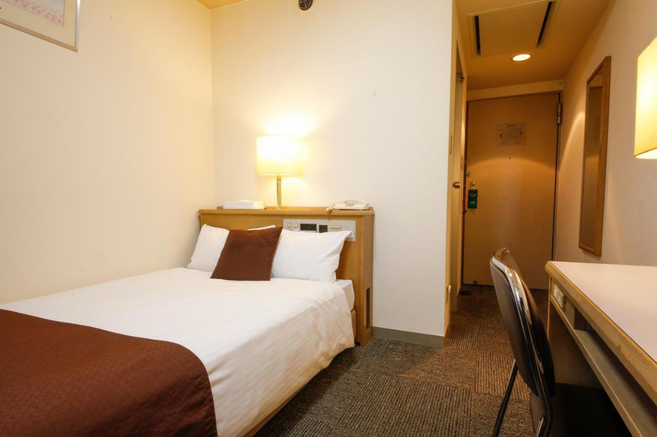 Shin-Osaka Sunny Stone Hotel Екстер'єр фото